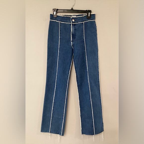 Moschino Vintage Size 4 Jeans from the 90’s in Excellent Preloved Condition! - Picture 1 of 9